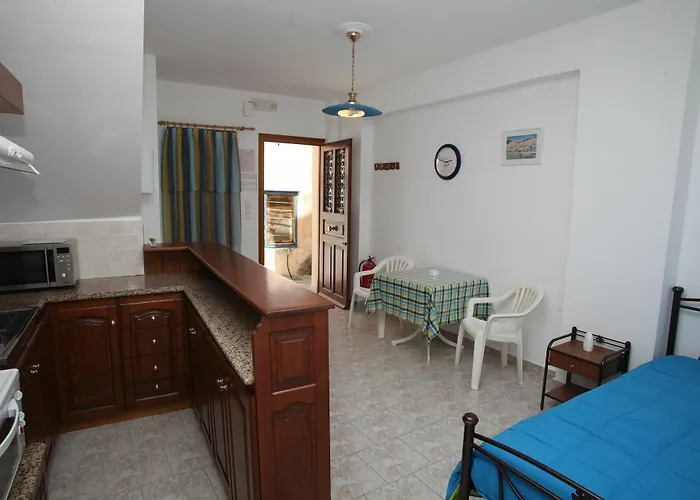 Апарт-отель Afroditi Syros Эрмуполис