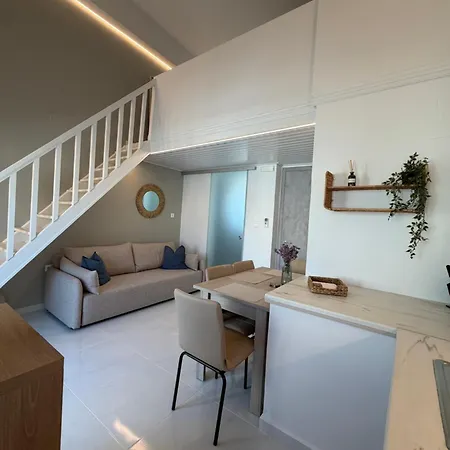 Afroditi Syros Aparthotel