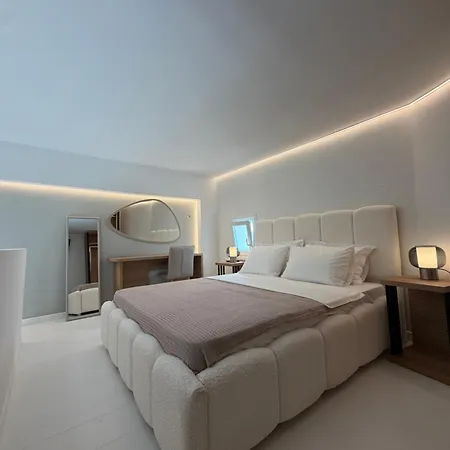 Afroditi Syros 3*