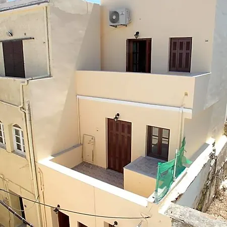Afroditi Syros