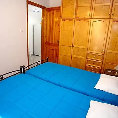 Apart-hotel Afroditi Syros 3*