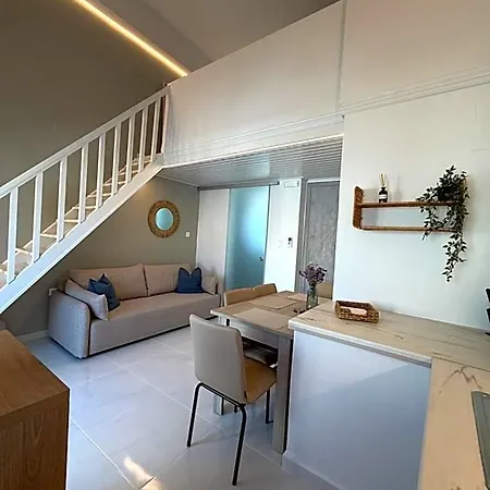 Afroditi Syros 3*