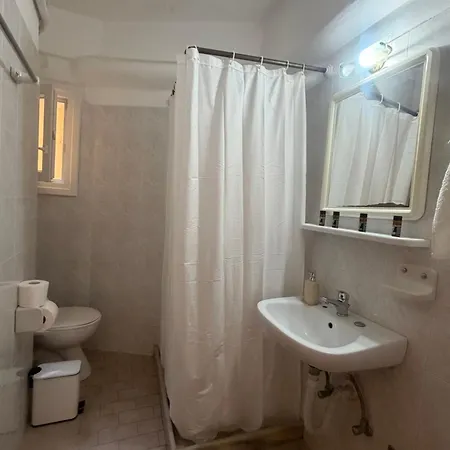 Aparthotel Afroditi Syros 3*