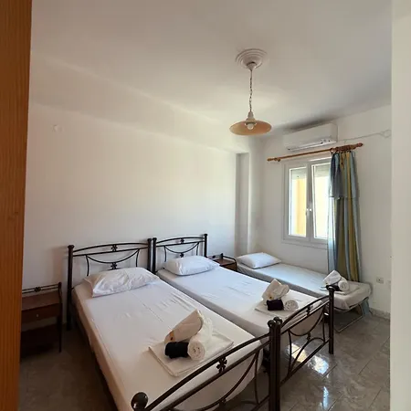 Afroditi Syros 3* Ermoupoli