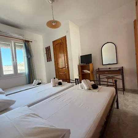 Afroditi Syros Aparthotel