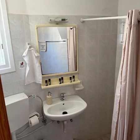 Aparthotel Afroditi Syros