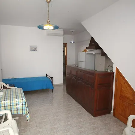 Afroditi Syros