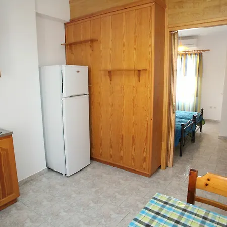 Afroditi Syros 3*