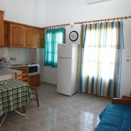 Afroditi Syros Aparthotel 3*